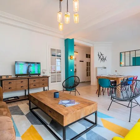 Grand Place - Superbe Idealement Situe ! 8pers Apartament *